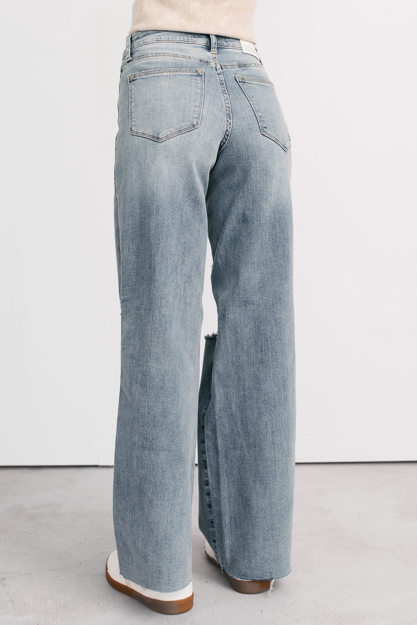 Romero Mid Rise Ripped Judy Blue Wide Leg Jeans (Light)