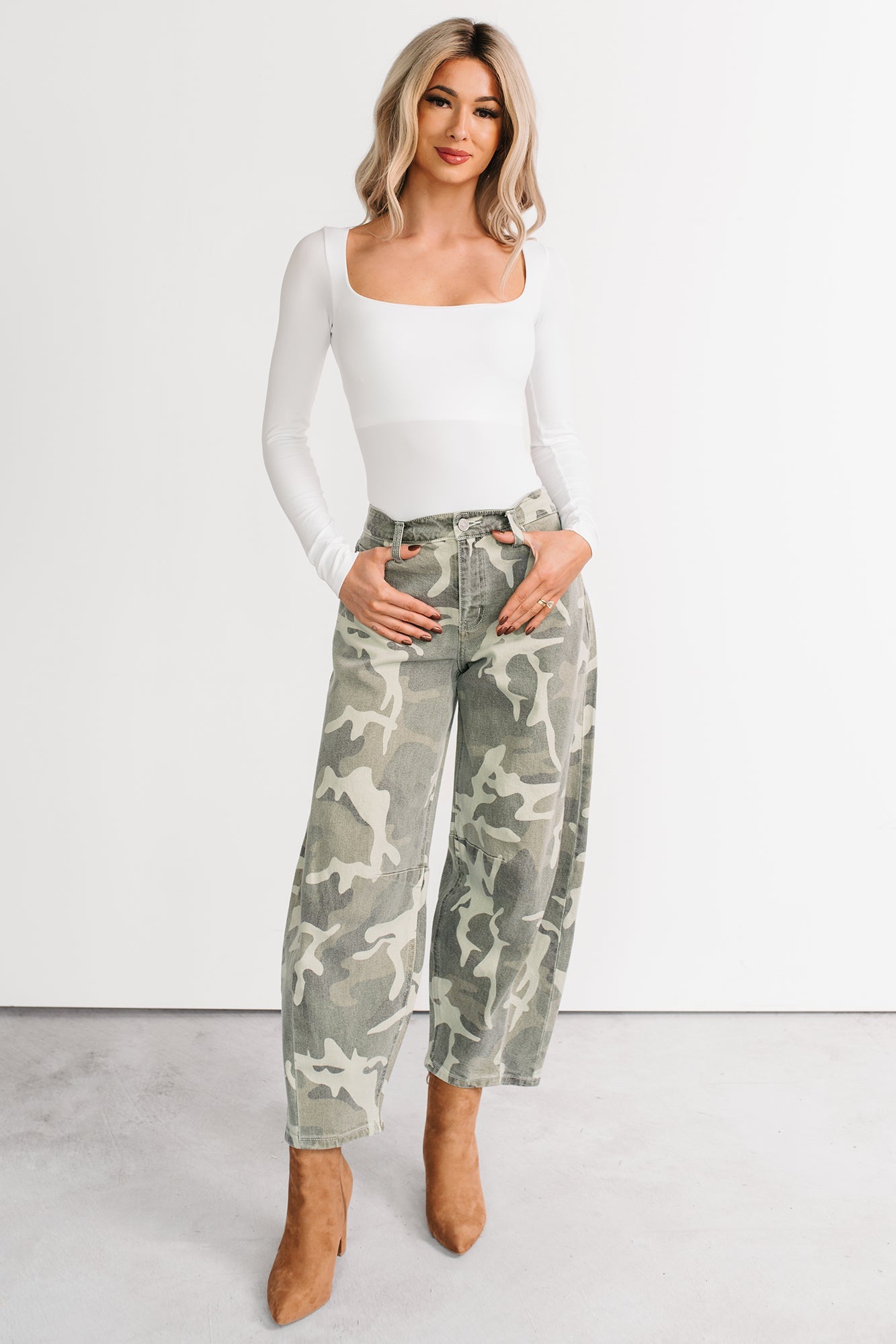 Zane High Rise Printed Barrel Kancan Jeans (Camo)