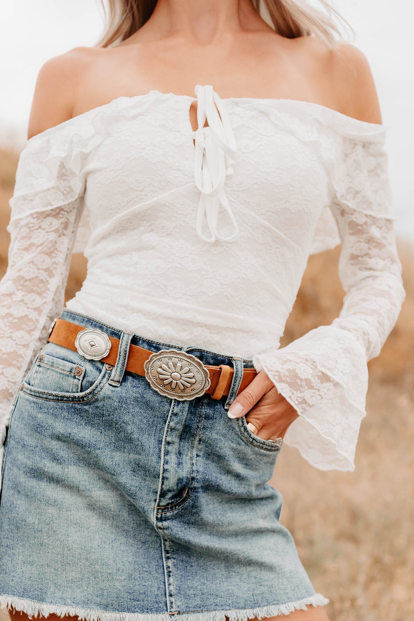 Throne Ready Off The Shoulder Lace Bodysuit (Ivory)